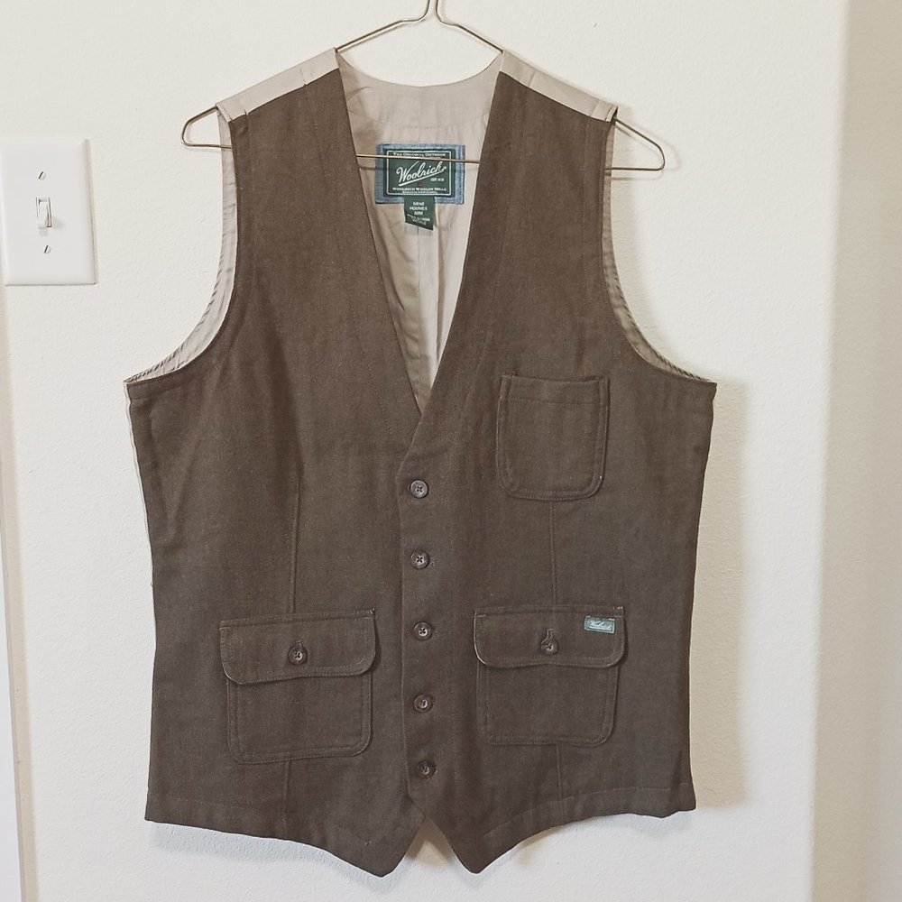 Men's Medium Woolrich Ruxton Olive Green Herringbone Vest 3 pockets belt back